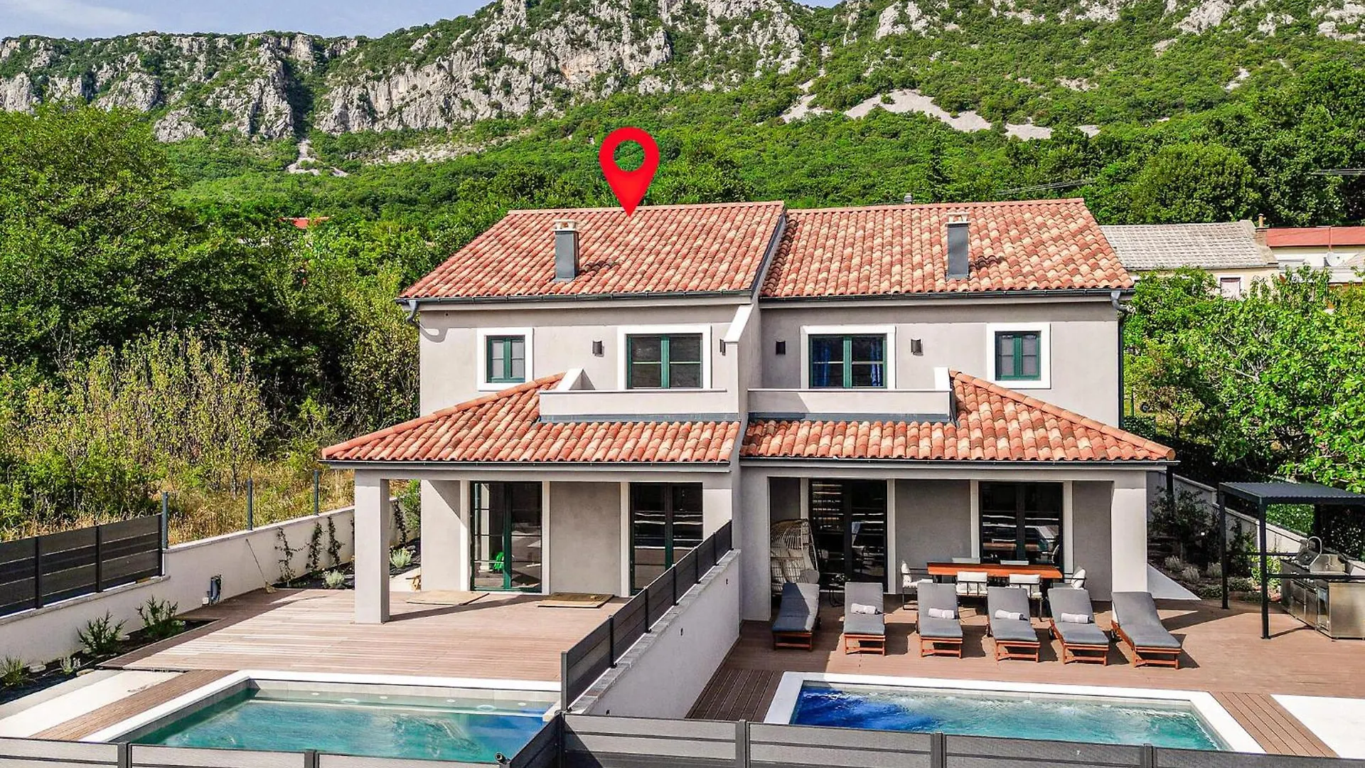 Beautiful Home In Bribir With Kitchen